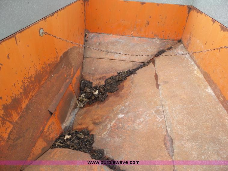 image for item BZ9842 Edko gravity wagon