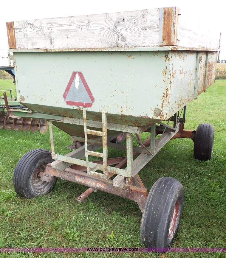 image for item BZ9845 Gravity Wagon