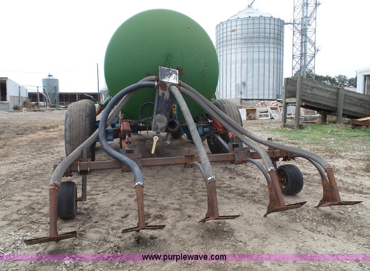 image for item CD9186 Balzer honey wagon