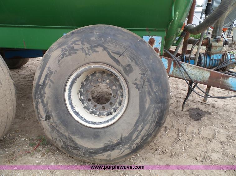 image for item CD9186 Balzer honey wagon