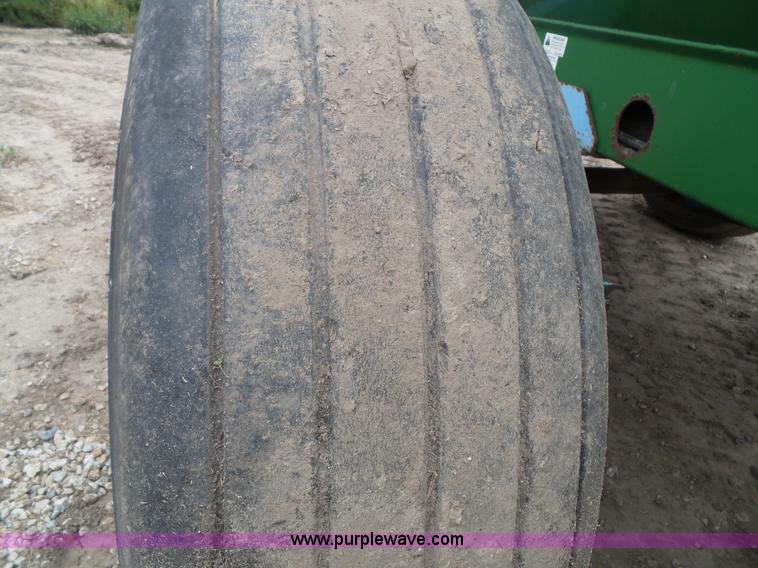 image for item CD9186 Balzer honey wagon