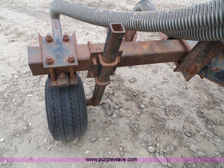 image for item CD9186 Balzer honey wagon