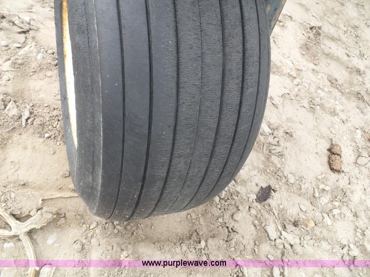 image for item CD9186 Balzer honey wagon