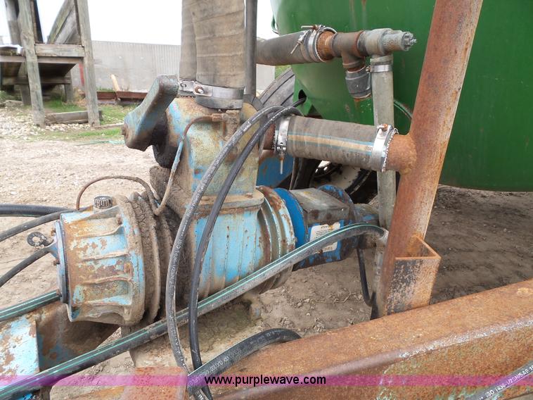 image for item CD9186 Balzer honey wagon