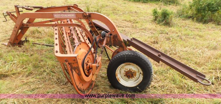 image for item CD9428 Allis Chalmers hay rake