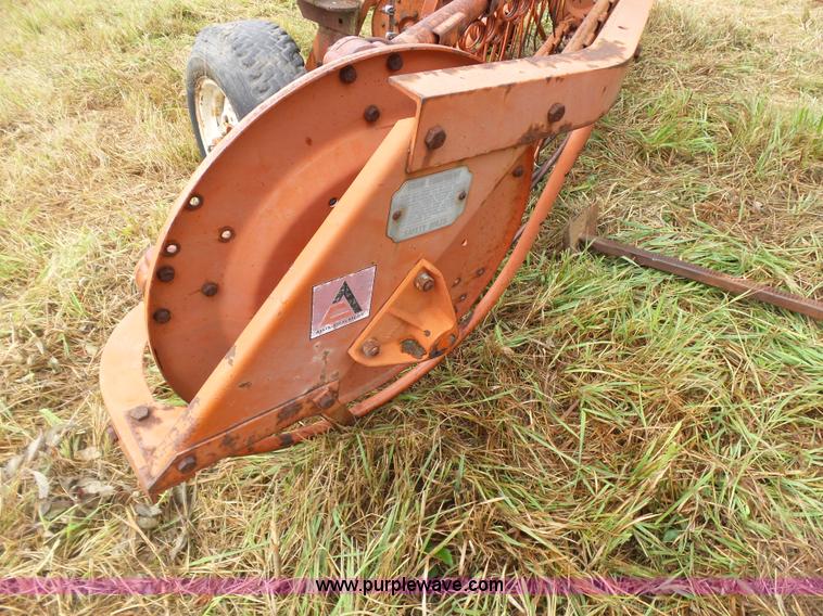 image for item CD9428 Allis Chalmers hay rake
