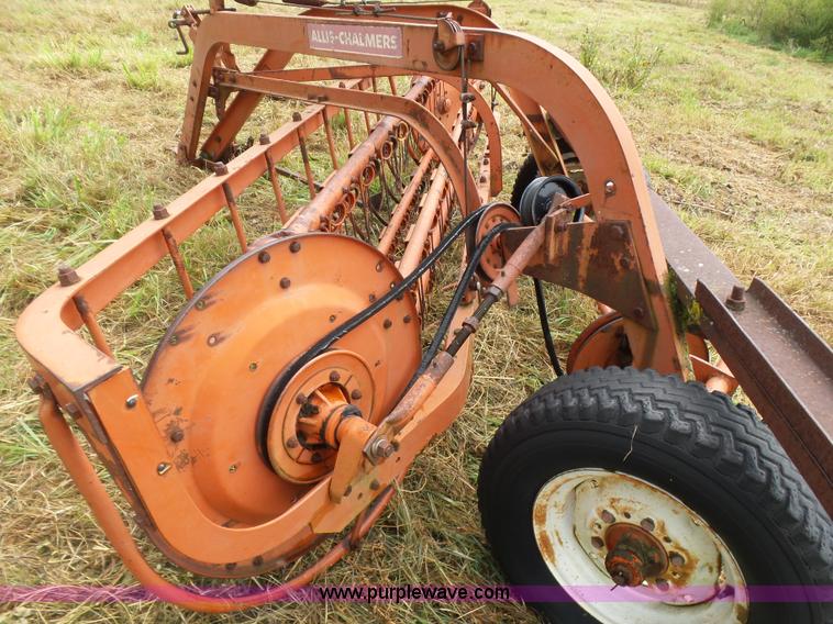image for item CD9428 Allis Chalmers hay rake