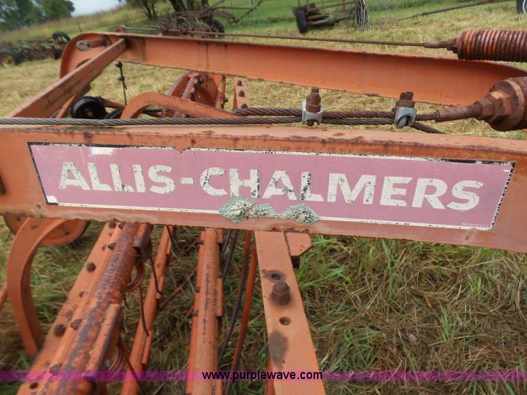 image for item CD9428 Allis Chalmers hay rake