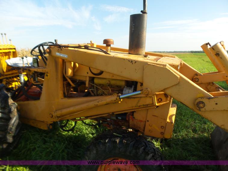 image for item CD9443 Case 480B Construction King backhoe