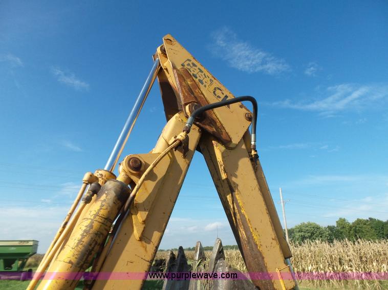 image for item CD9443 Case 480B Construction King backhoe