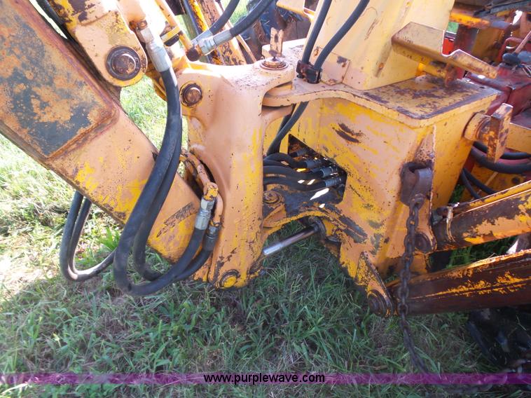image for item CD9443 Case 480B Construction King backhoe