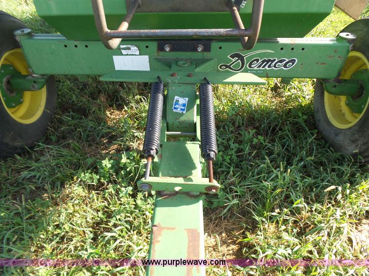 image for item CD9444 Demco 325 grain cart