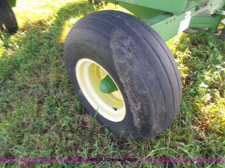 image for item CD9444 Demco 325 grain cart