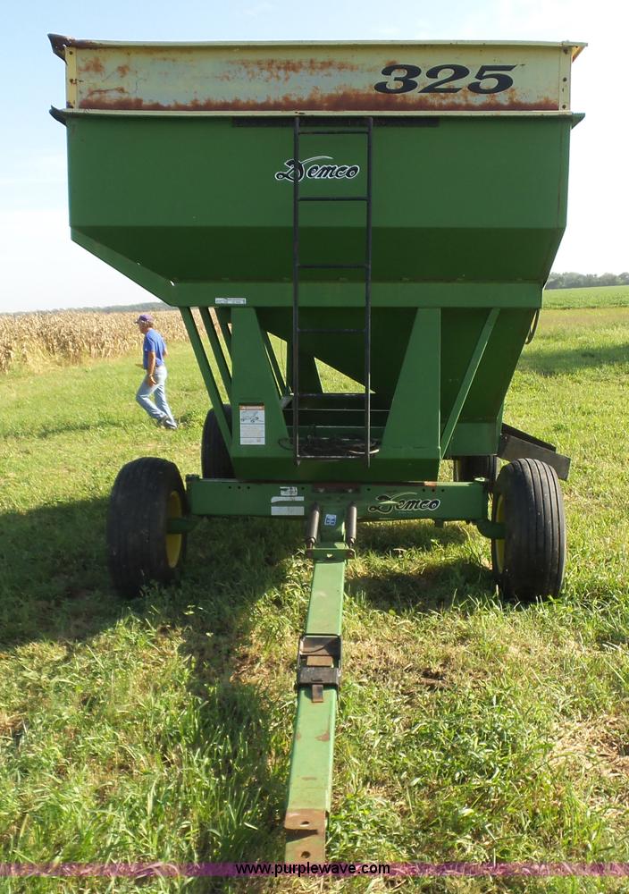 image for item CD9445 Demco 325 grain cart