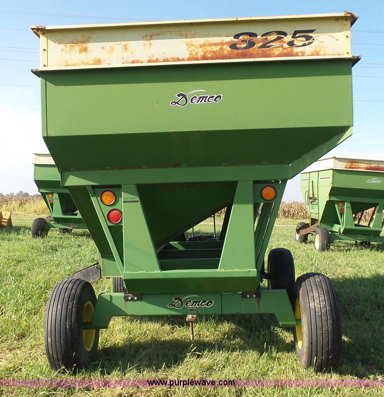image for item CD9445 Demco 325 grain cart