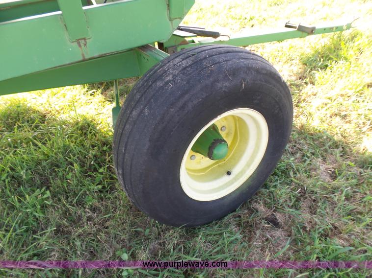 image for item CD9445 Demco 325 grain cart