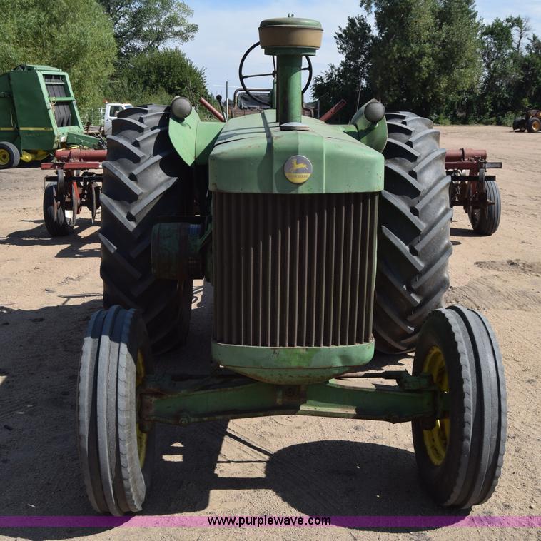 image for item CD9459 John Deere R tractor