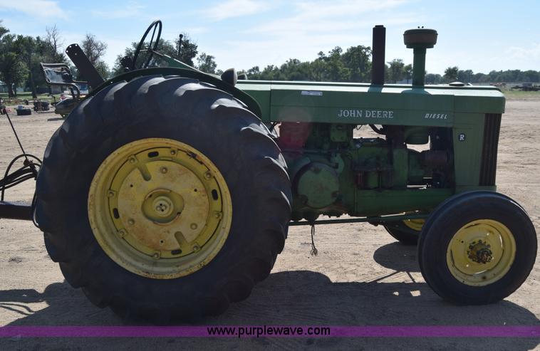 image for item CD9459 John Deere R tractor