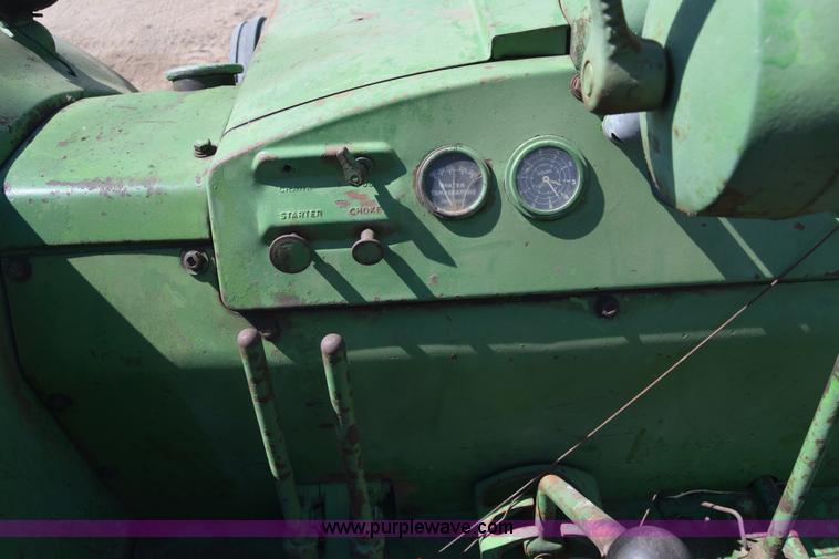 image for item CD9459 John Deere R tractor