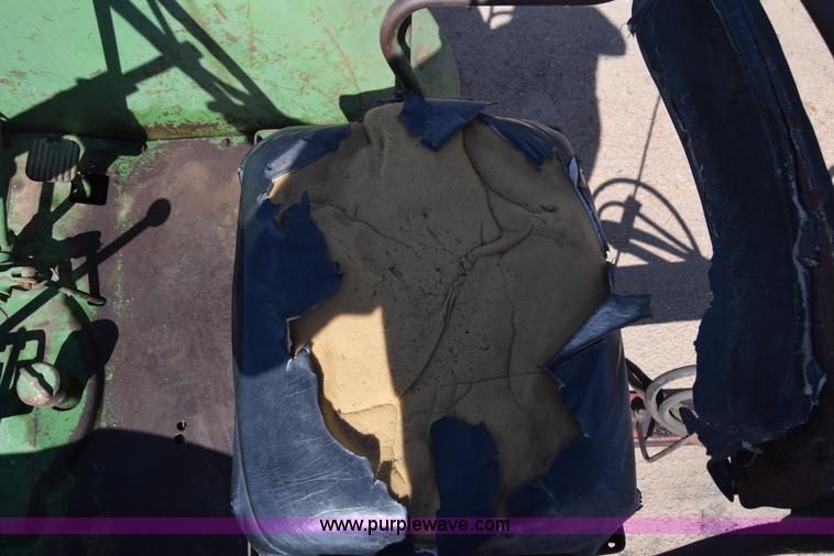 image for item CD9459 John Deere R tractor