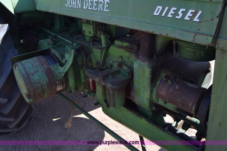 image for item CD9459 John Deere R tractor