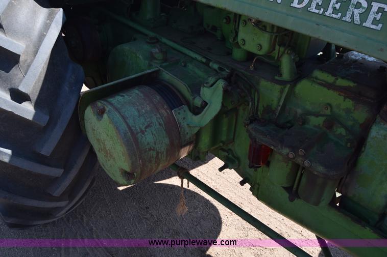 image for item CD9459 John Deere R tractor