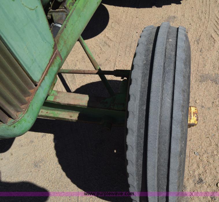 image for item CD9459 John Deere R tractor