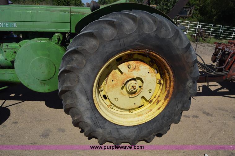 image for item CD9459 John Deere R tractor