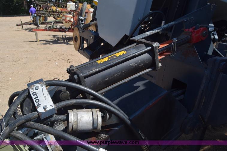 image for item CD9470 2000 CrustBuster 4030 no-till grain drill