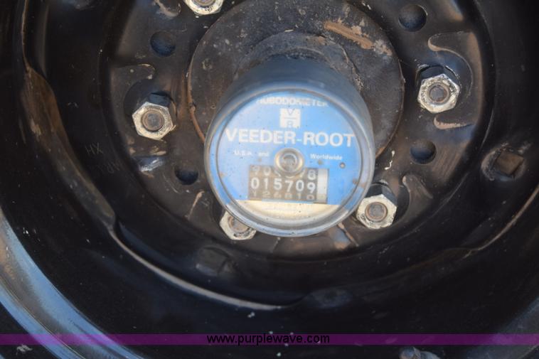 image for item CD9470 2000 CrustBuster 4030 no-till grain drill