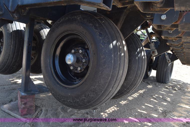 image for item CD9470 2000 CrustBuster 4030 no-till grain drill