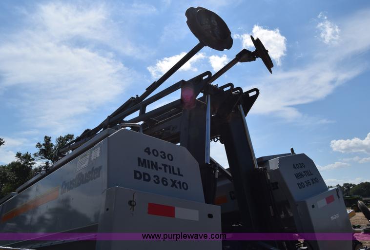 image for item CD9470 2000 CrustBuster 4030 no-till grain drill