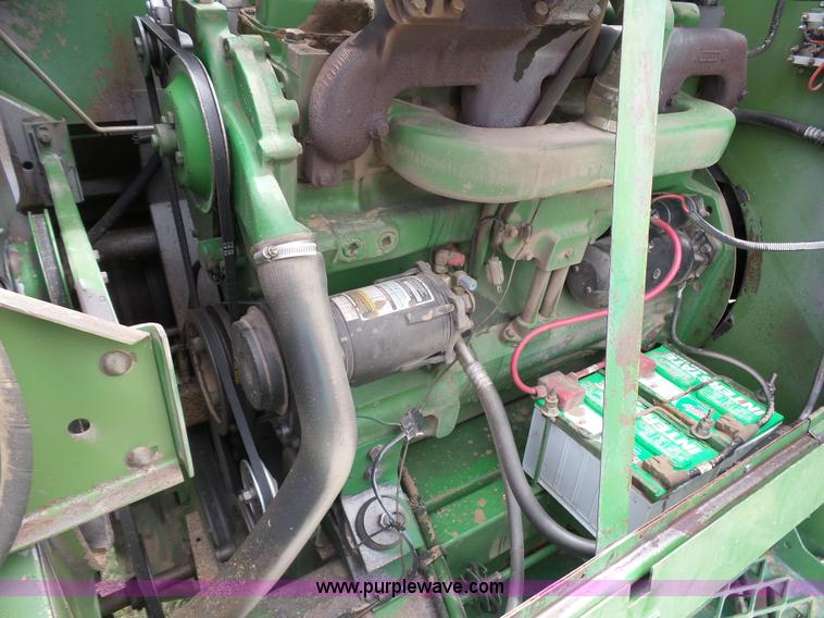 image for item DA4503 1982 John Deere 7720 combine