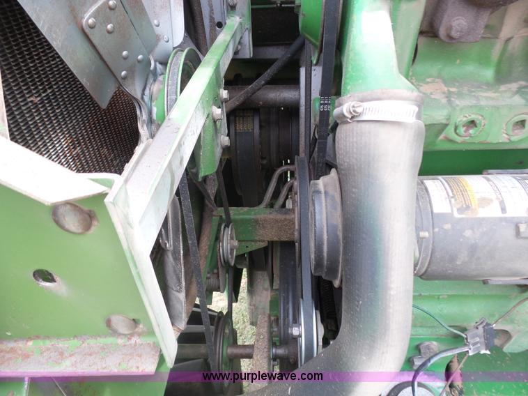 image for item DA4503 1982 John Deere 7720 combine