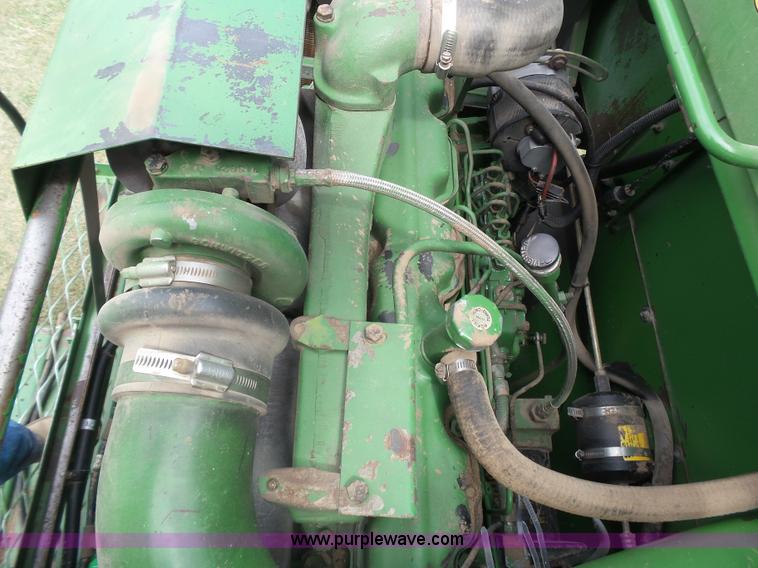 image for item DA4503 1982 John Deere 7720 combine