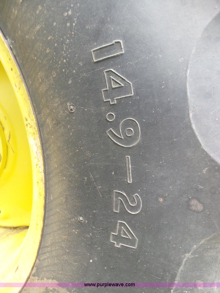 image for item DA4503 1982 John Deere 7720 combine