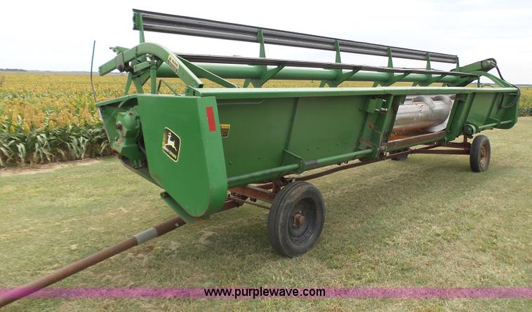 image for item DA4503 1982 John Deere 7720 combine