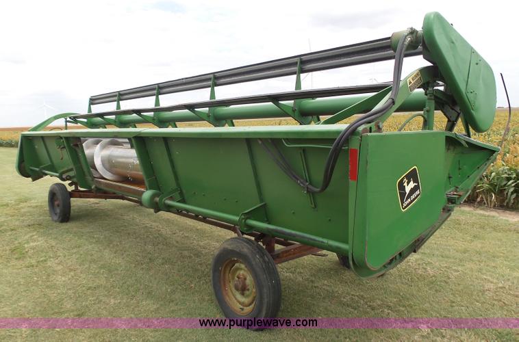 image for item DA4503 1982 John Deere 7720 combine