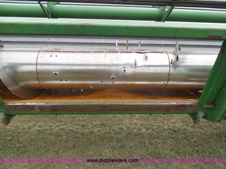 image for item DA4503 1982 John Deere 7720 combine