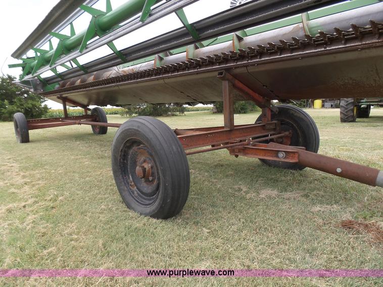 image for item DA4503 1982 John Deere 7720 combine