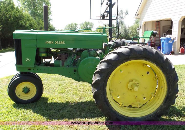 image for item DA8784 John Deere 70 tractor