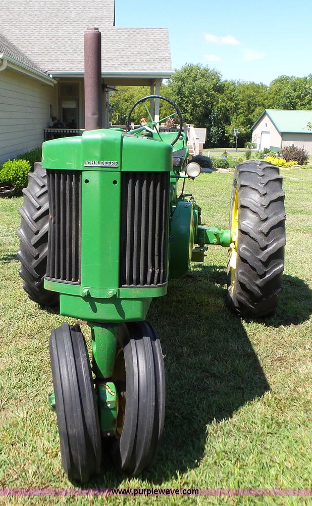 image for item DA8784 John Deere 70 tractor