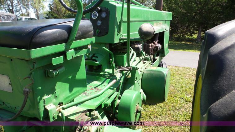 image for item DA8784 John Deere 70 tractor