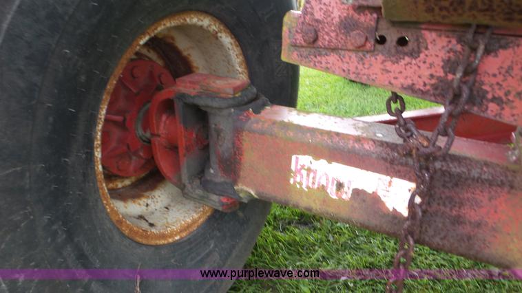 image for item DA8819 J&M gravity wagon