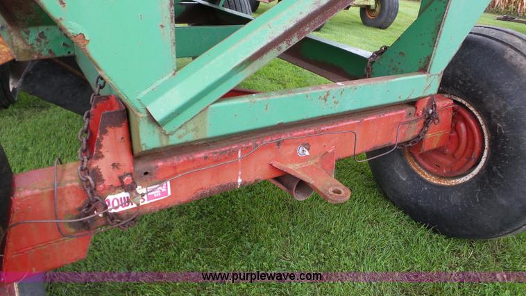 image for item DA8819 J&M gravity wagon