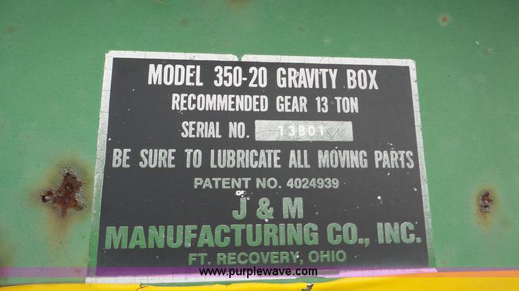 image for item DA8819 J&M gravity wagon