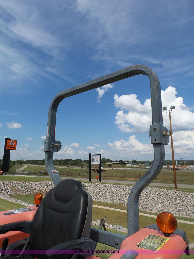 image for item DB4518 2009 Kubota L3240DT MFWD tractor