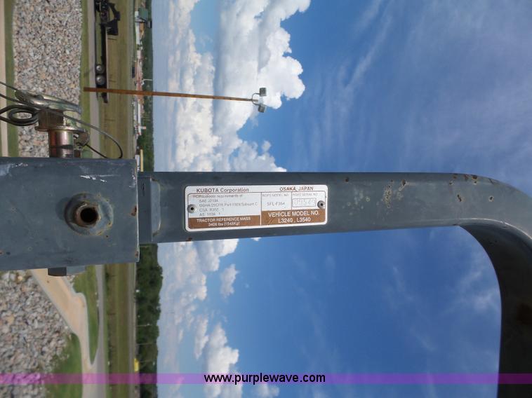 image for item DB4518 2009 Kubota L3240DT MFWD tractor