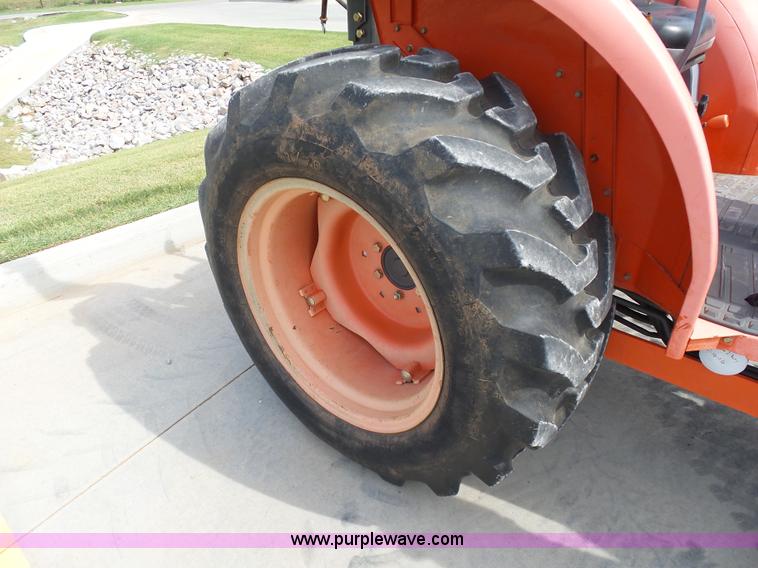 image for item DB4518 2009 Kubota L3240DT MFWD tractor