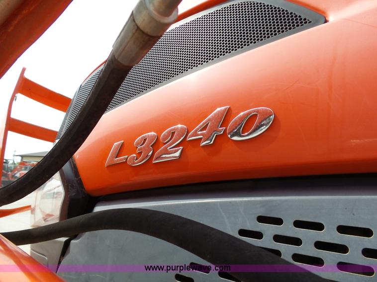 image for item DB4518 2009 Kubota L3240DT MFWD tractor